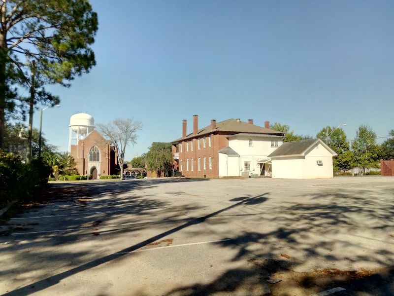 You May Be Surprised One Of America's Unhappiest Places Remains This Georgia Town - Decor Hint Schools That Are Struggling To Keep Up