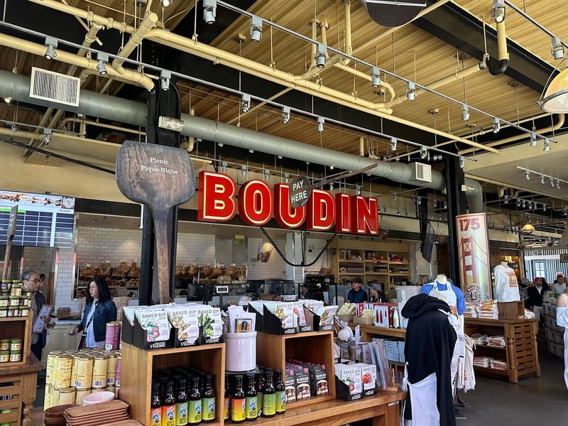 12 Northern California Factory Tours Built For A Fun Behind-The-Scenes Day Trip - Decor Hint Boudin Bakery Tour, San Francisco, California