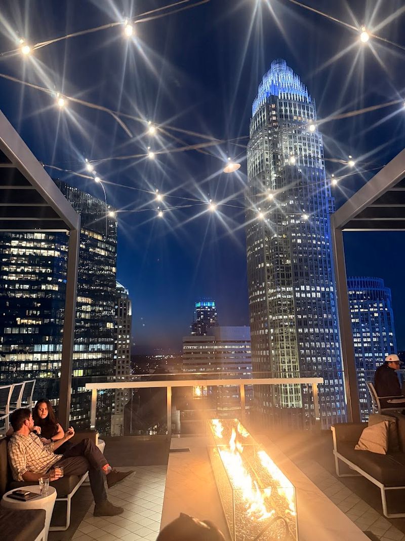 Nuvole Rooftop TwentyTwo