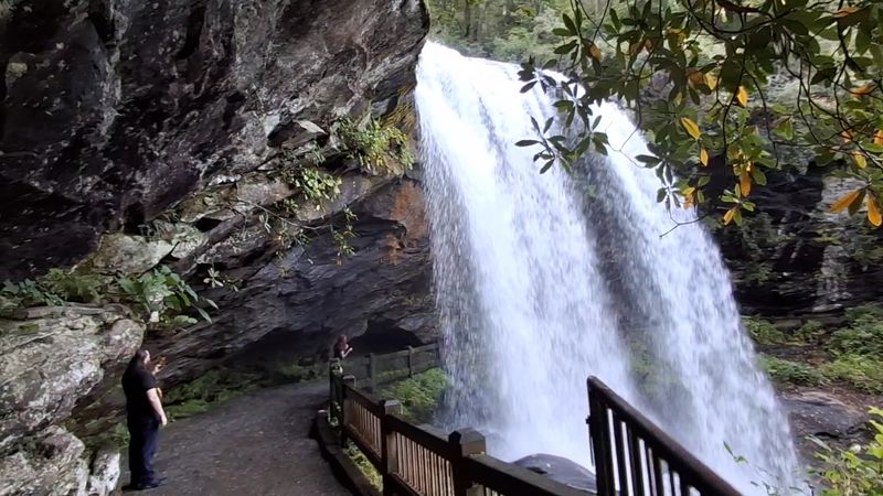 Dry Falls Trail