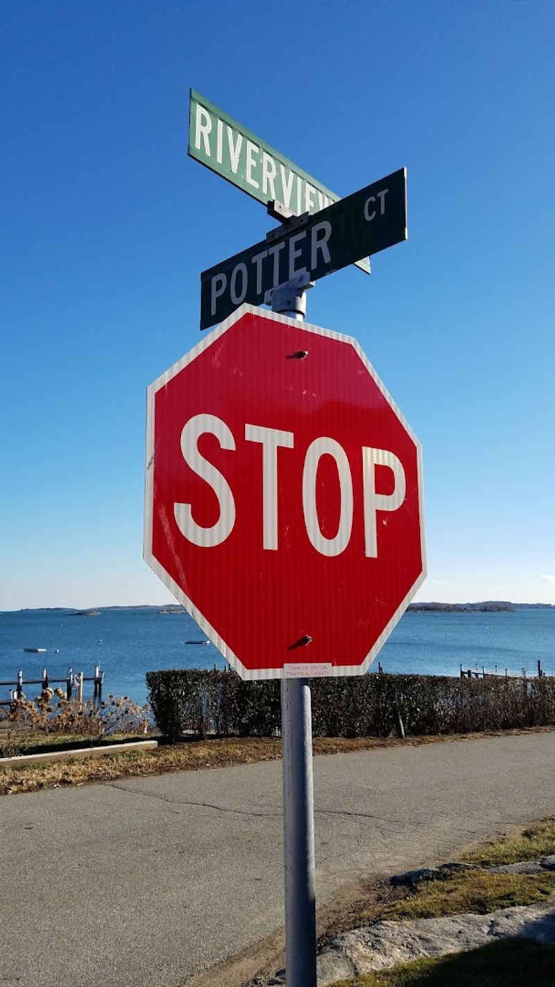 This Connecticut Fishing Village Is One Of The Coast's Best-Kept Secrets - Decor Hint Small Lanes Reveal Water Views Between Weathered Buildings