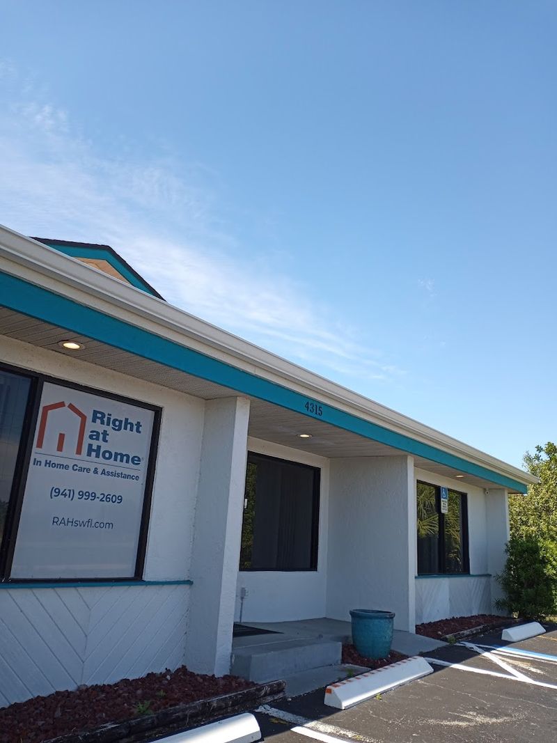 There Is A Quaint Florida Town So Affordable That Elders Wish They Had Moved Sooner - Decor Hint Healthcare Access For Retirees
