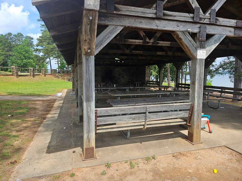 Picnicking And BBQ Spots Along The Shore