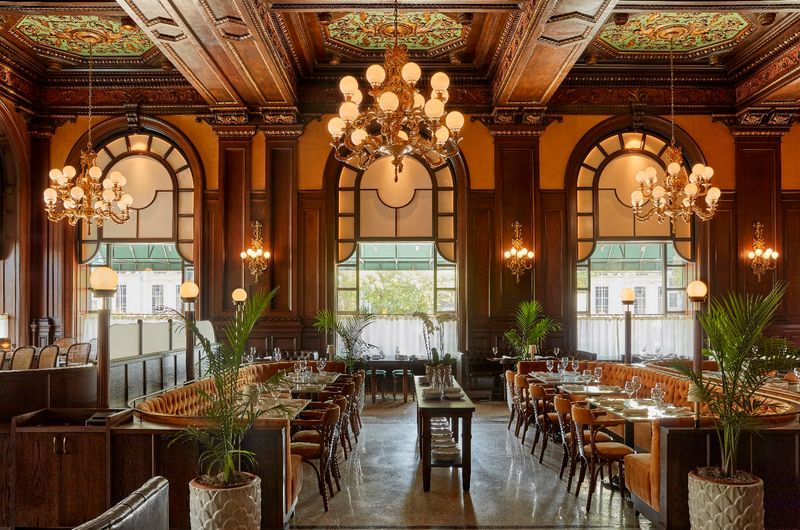 Le Cavalier At the Hotel Du Pont, Wilmington