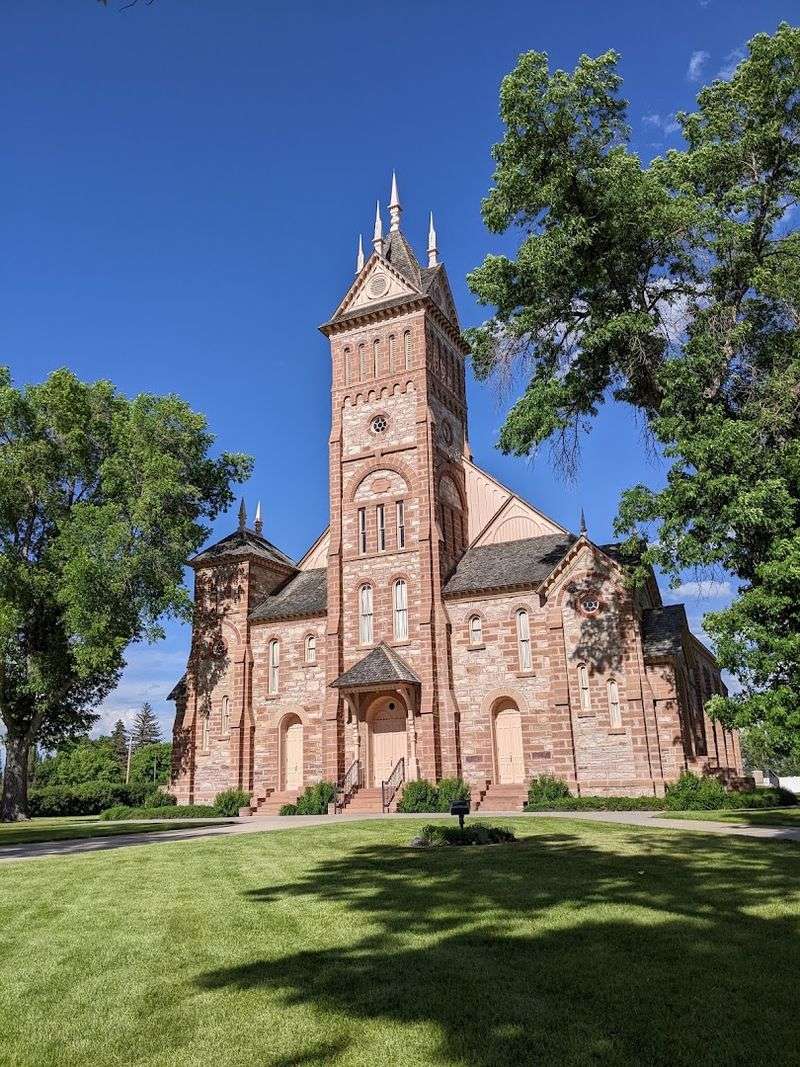 The Tabernacle That Stops Everyone