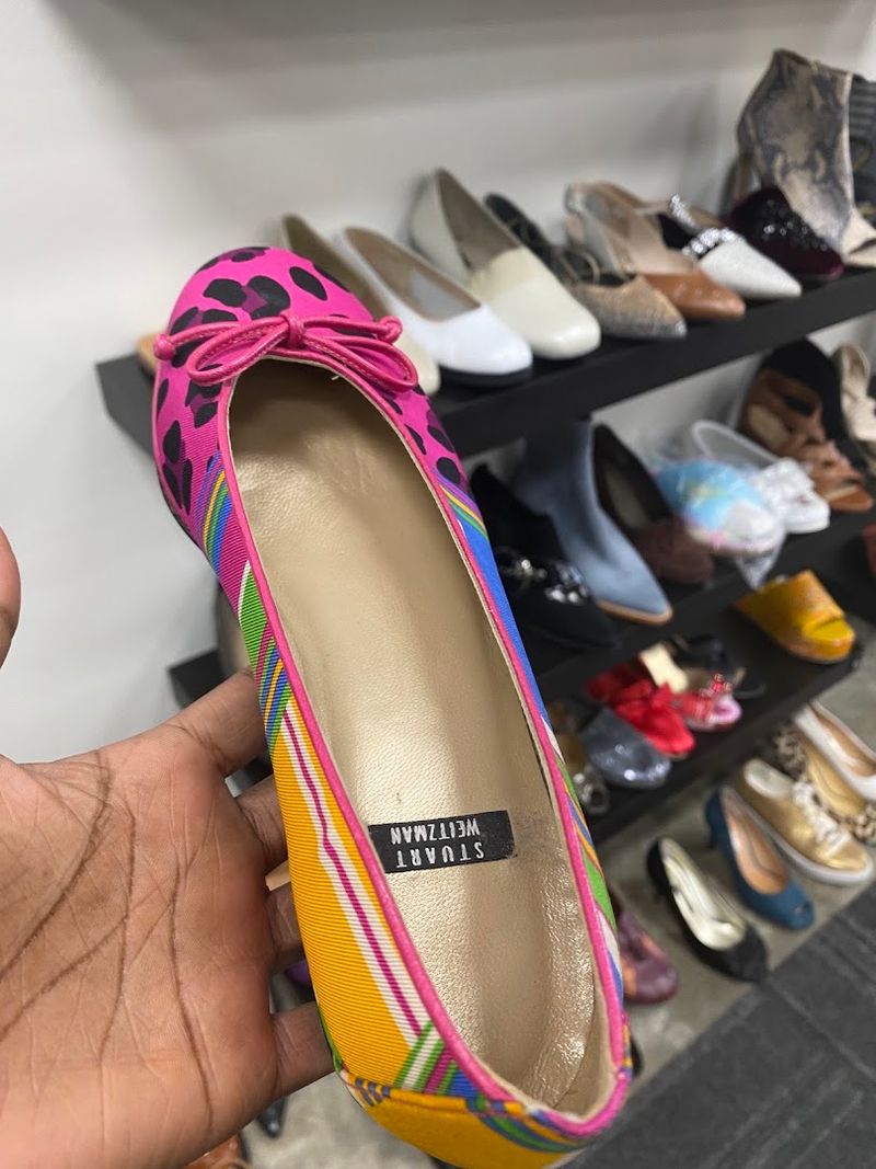 A Connecticut Resale Store Where $16 Can Refresh Your Wardrobe - Decor Hint Why Orange Is Worth The Drive