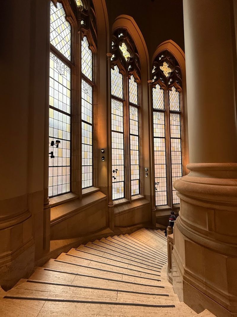 This Hidden Library In Washington Feels Like A Different World - Decor Hint History Woven Into Every Wall