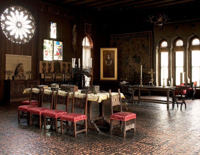 A Palace Born From One Woman's Vision