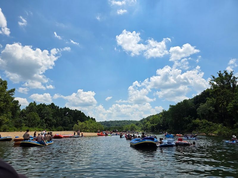 Black River, Lesterville