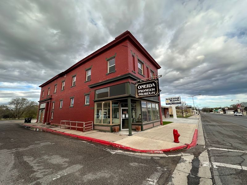 Explore Historic Sites Connected To The Town's Pioneer Families