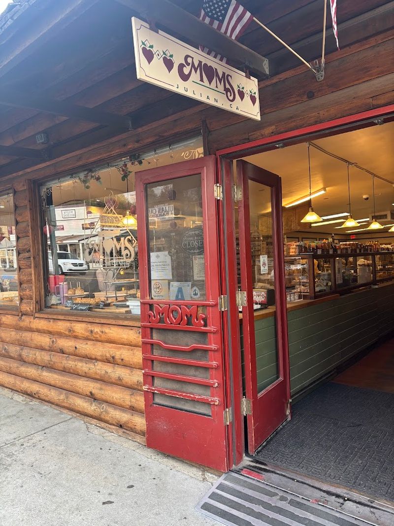 Mom's Pie House Adds Scratch-Made Charm