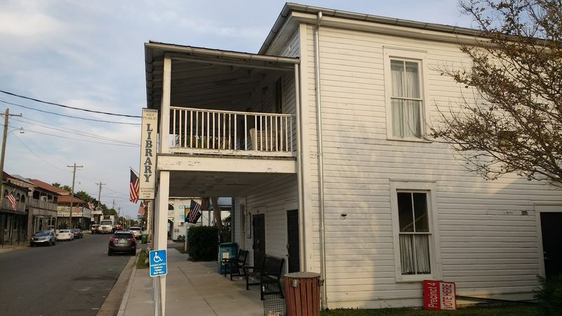 Cedar Key Public Library