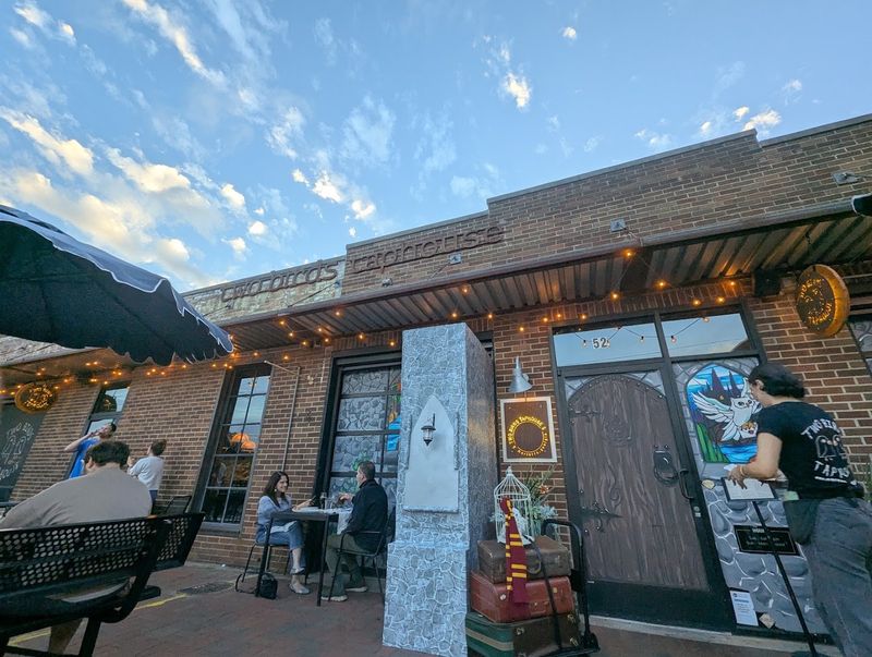 Two Birds Taphouse