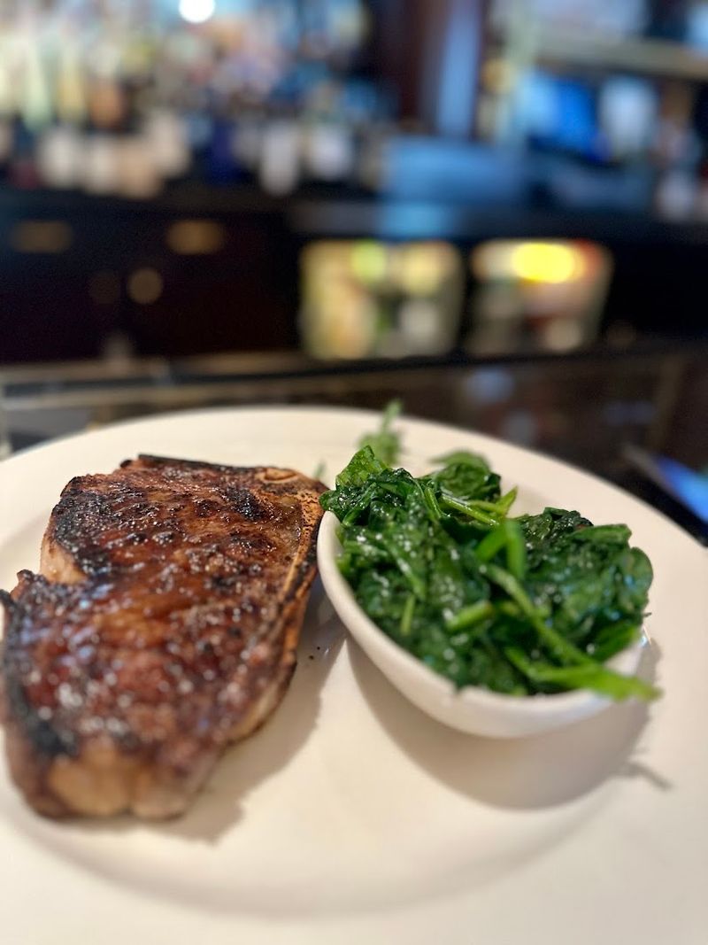 The 12 Most Expensive Restaurants In Connecticut That Locals Say Are Worth It - Decor Hint The Capital Grille, Stamford
