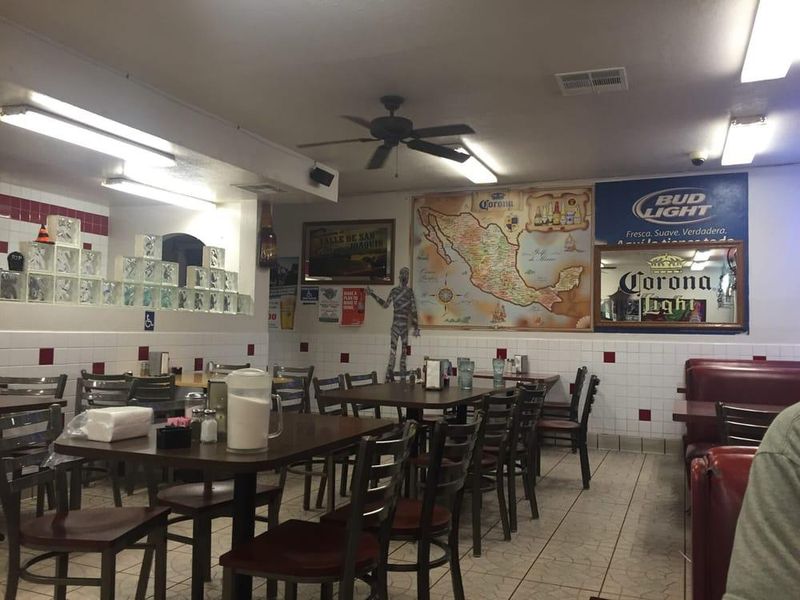 Country Fare Cafe, Fresno, California
