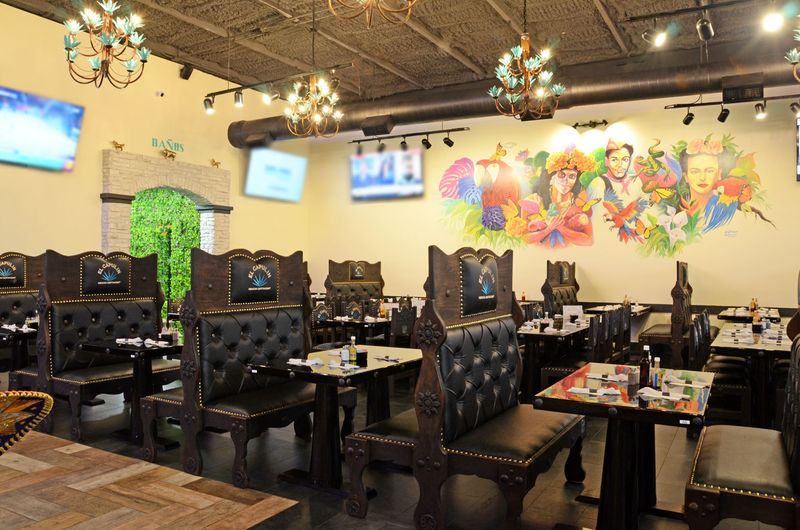 10 Mom-And-Pop Mexican Restaurants In Kentucky You Need To Try This Year - Decor Hint El Capulin Mexican Bar And Grill, Bowling Green