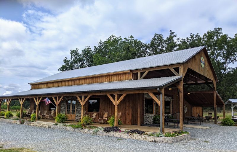 These 11 Georgia Peach Stops Are The Sweetest Reason To Hit The Road - Decor Hint The Shed At Fitzgerald Fruit Farms, Woodbury