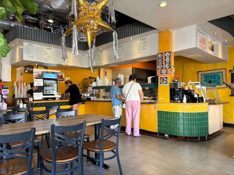 12 Beloved California Restaurants Locals Trust Without The Tourist Trap Routine - Decor Hint Super Cocina, San Diego