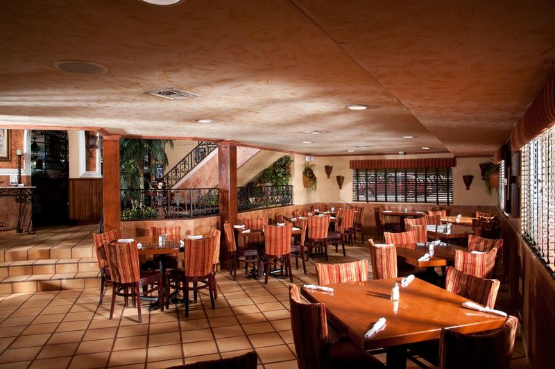 10 Florida Restaurants Where The Cuban Sandwich Reigns Supreme - Decor Hint Havana Restaurant: West Palm Beach's Cuban Comfort Zone