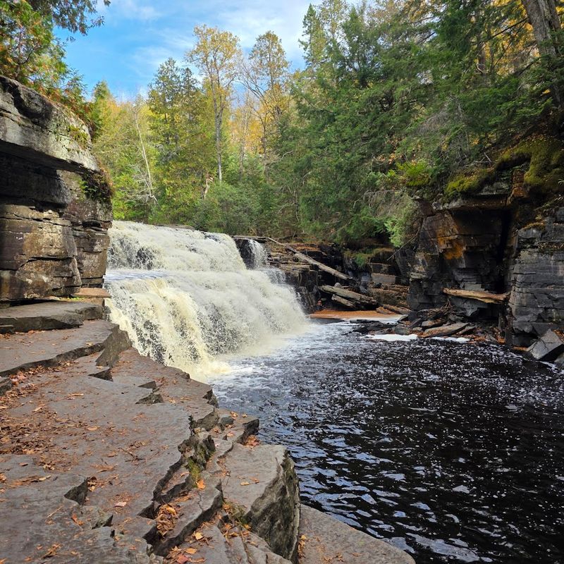 These 13 Waterfalls In Michigan Are So Dreamy And Perfect For A Scenic Adventure - Decor Hint Canyon Falls, Canyon Falls Roadside Park, L'Anse