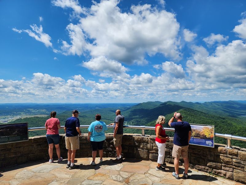 These 10 Road Adventures Have Been Crowned Kentucky's Best For 2026 - Decor Hint Pinnacle Overlook Drive