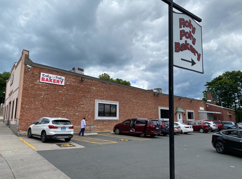 Roly Poly Bakery, New Britain