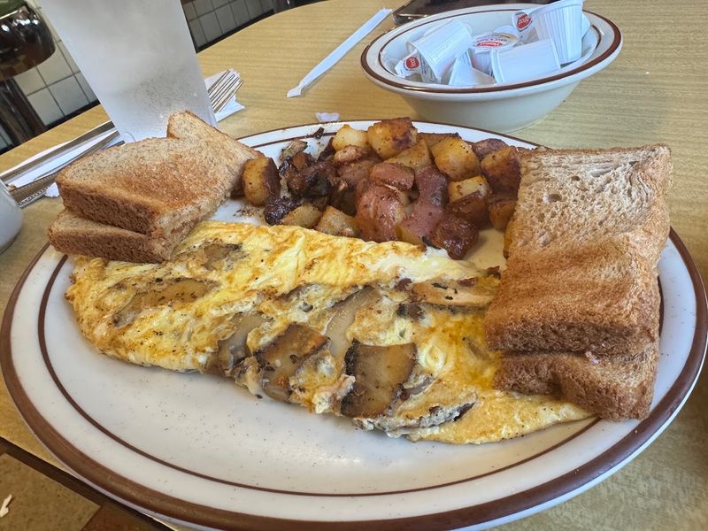 Creative Omelettes That Steal The Show