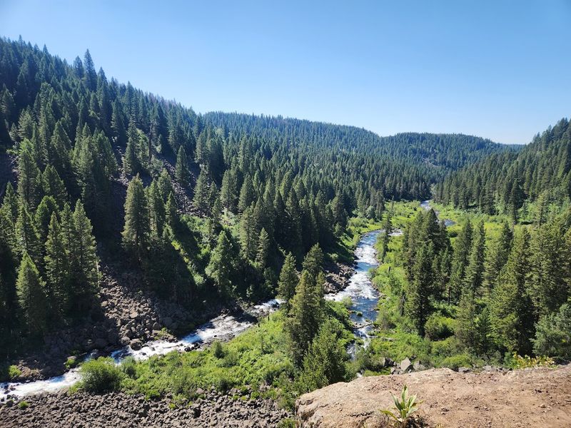 This Idaho Scenic Byway Leads To A Waterfall That Looks Especially Impressive In Summer - Decor Hint Warm River Creates An Easy Break Along The Drive