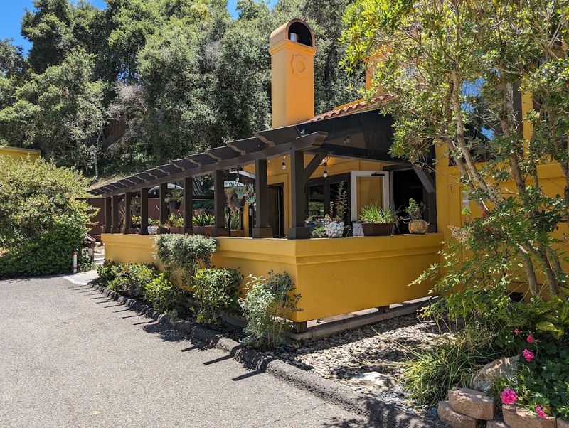 These 14 Central California Patio Restaurants Make Summer Dining Feel Like A Mini Vacation - Decor Hint Gardens of Avila Restaurant, Avila Beach