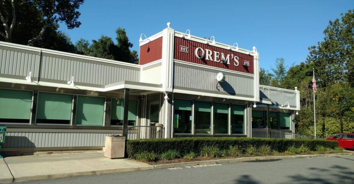 Many Lifelong Connecticut Residents Have Never Visited These 12 Old School Restaurants - Decor Hint