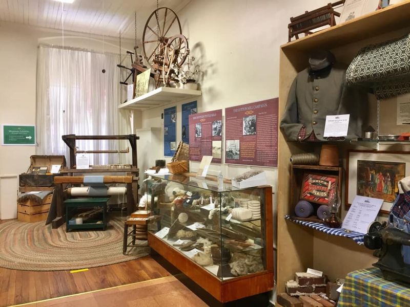 This North Carolina Museum Is Packed With Antique Sewing Machines, Giant Looms, And A Working Knitting Machine - Decor Hint Antique Sewing Machines Turn Craft Into History