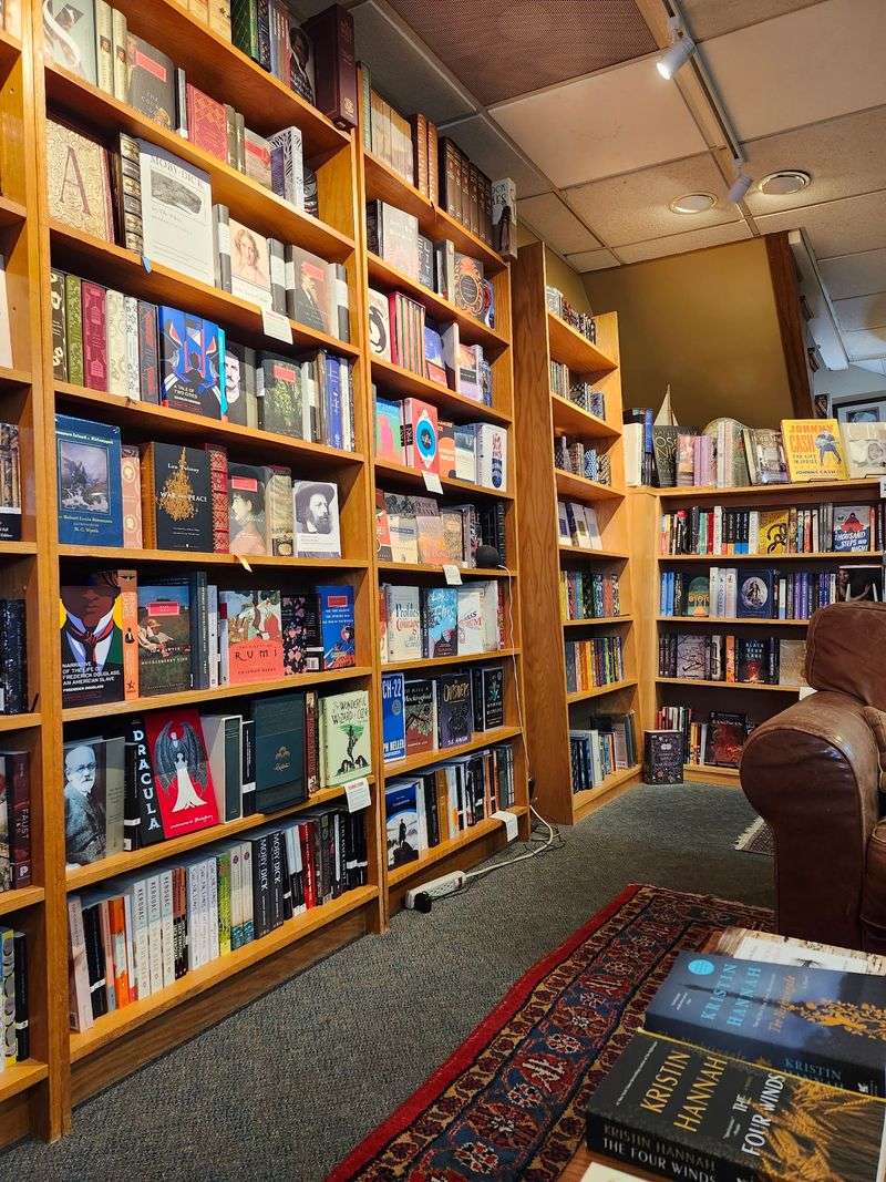 Landmark Booksellers, Franklin