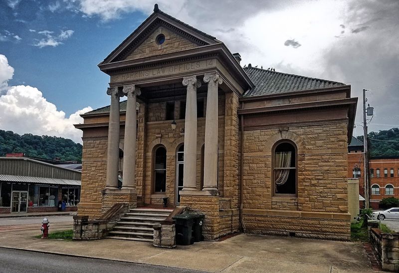 10 Kentucky Towns Losing Residents Due To Rising Property Costs - Decor Hint Prestonsburg