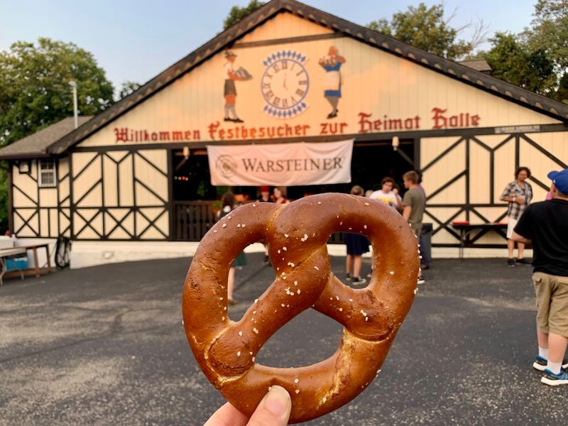 German-Inspired Spots In Kentucky You Have To Try This Year - Decor Hint German-American Club Gesangverein
