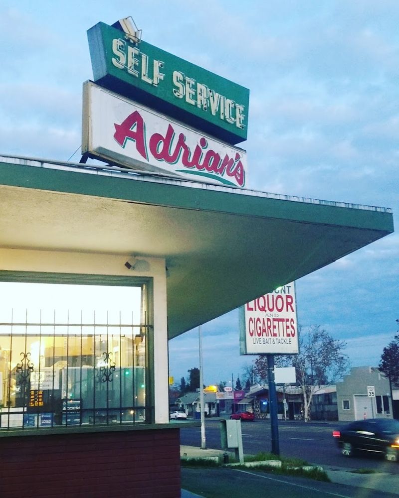 Adrian's, Fresno
