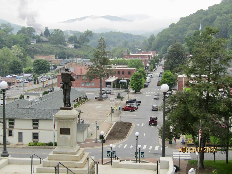 Most Travelers Speed Past This North Carolina County, Here's Why They Shouldn't - Decor Hint Sylva Gives The County A Walkable Main Street Payoff
