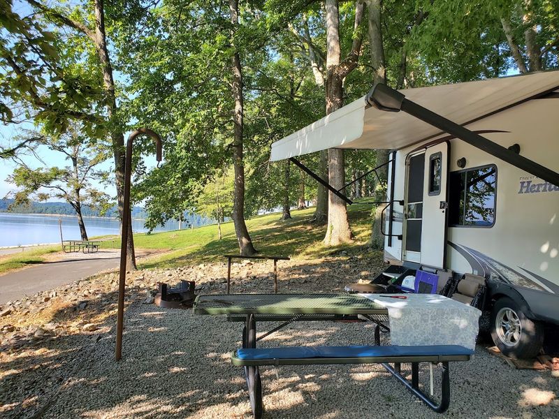 Bailey's Point Campground, Scottsville