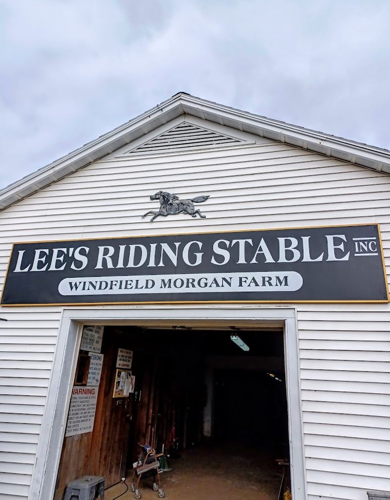 Lee's Riding Stable, Litchfield