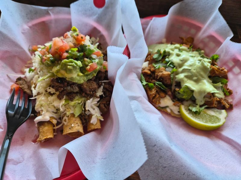 El Tianguis Rolled Taquitos, San Diego