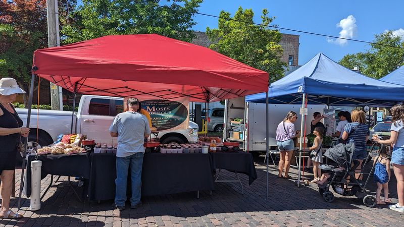 Riverfront Farmers' Market