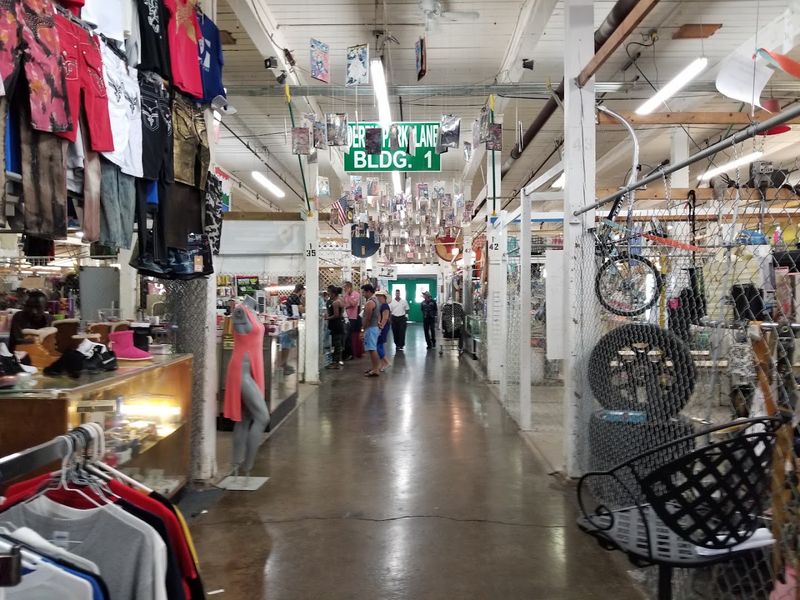 Derby Park Flea Market, Louisville