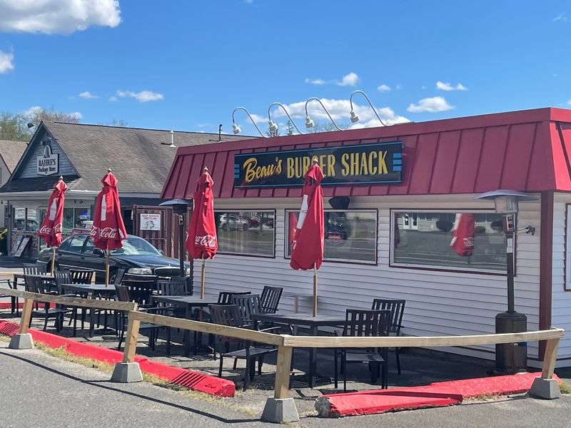 Beau's Burger Shack, Canton