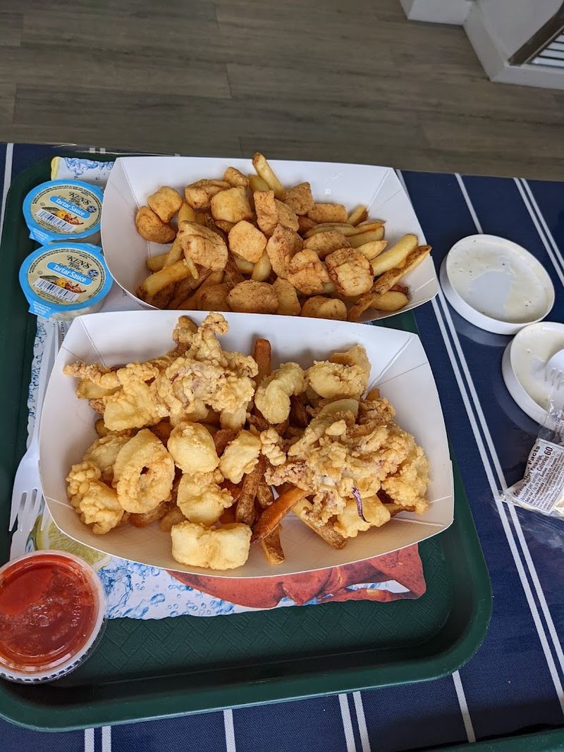 Wells Beach Lobster Pound