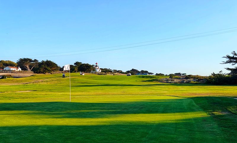 A Back Nine That Steals The Whole Round