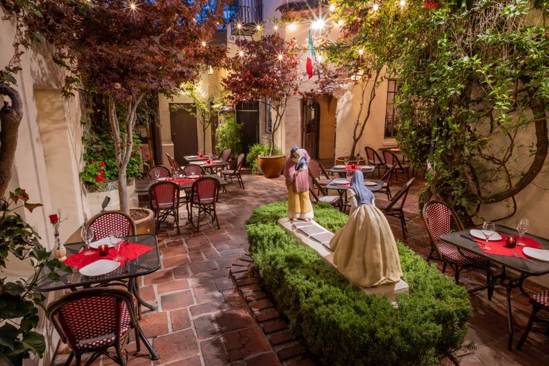 Little Napoli, Carmel-by-the-Sea