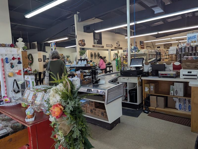 This 4,000-Square-Foot Amish Market In North Carolina Feels Like A Hidden World Of Bulk Foods, Baked Goods, And Backroad Finds - Decor Hint Candy, Crafts, And Housewares Add To The Treasure-Hunt Feel