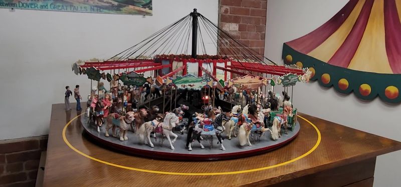 New England Carousel Museum, Bristol
