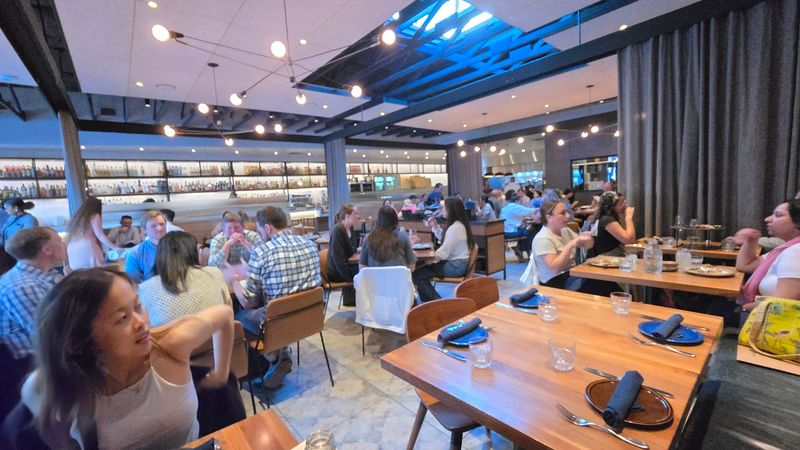 These 10 California Suburb Italian Restaurants Are Worth The Drive - Decor Hint Pausa Bar & Cookery, San Mateo