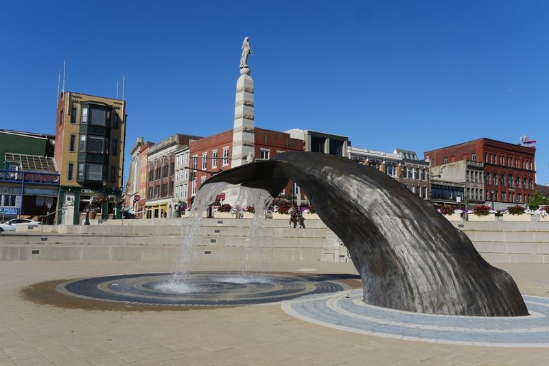A Walkable Downtown With Creative Energy