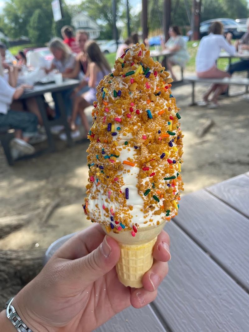 Watch A Towering Soft-Serve Cone Take Shape